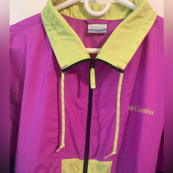 Columbia Flashback Windbreaker - Medium - Black, Magenta - Picture 2 of 6